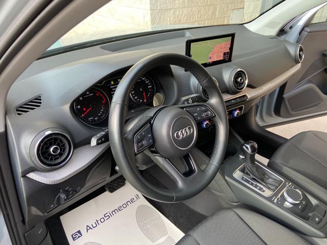 AUDI Q2 30 TDI S tronic Business Plus