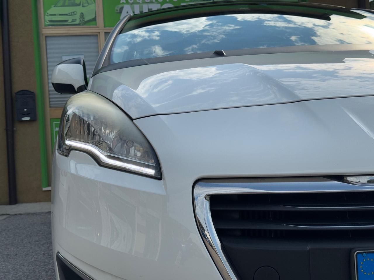 Peugeot 5008 1.6 HDi 115CV 7 POSTI