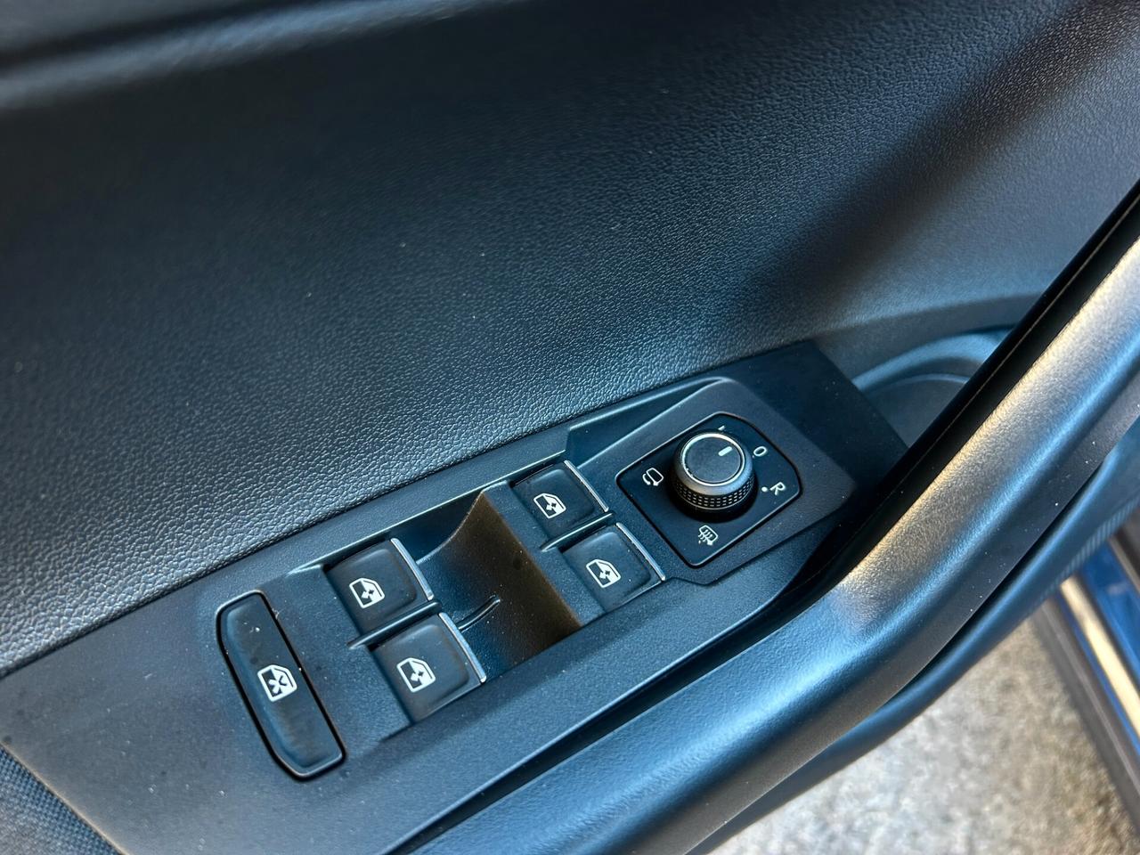 Volkswagen Polo 1.0 TGI STYLE/LED 2023