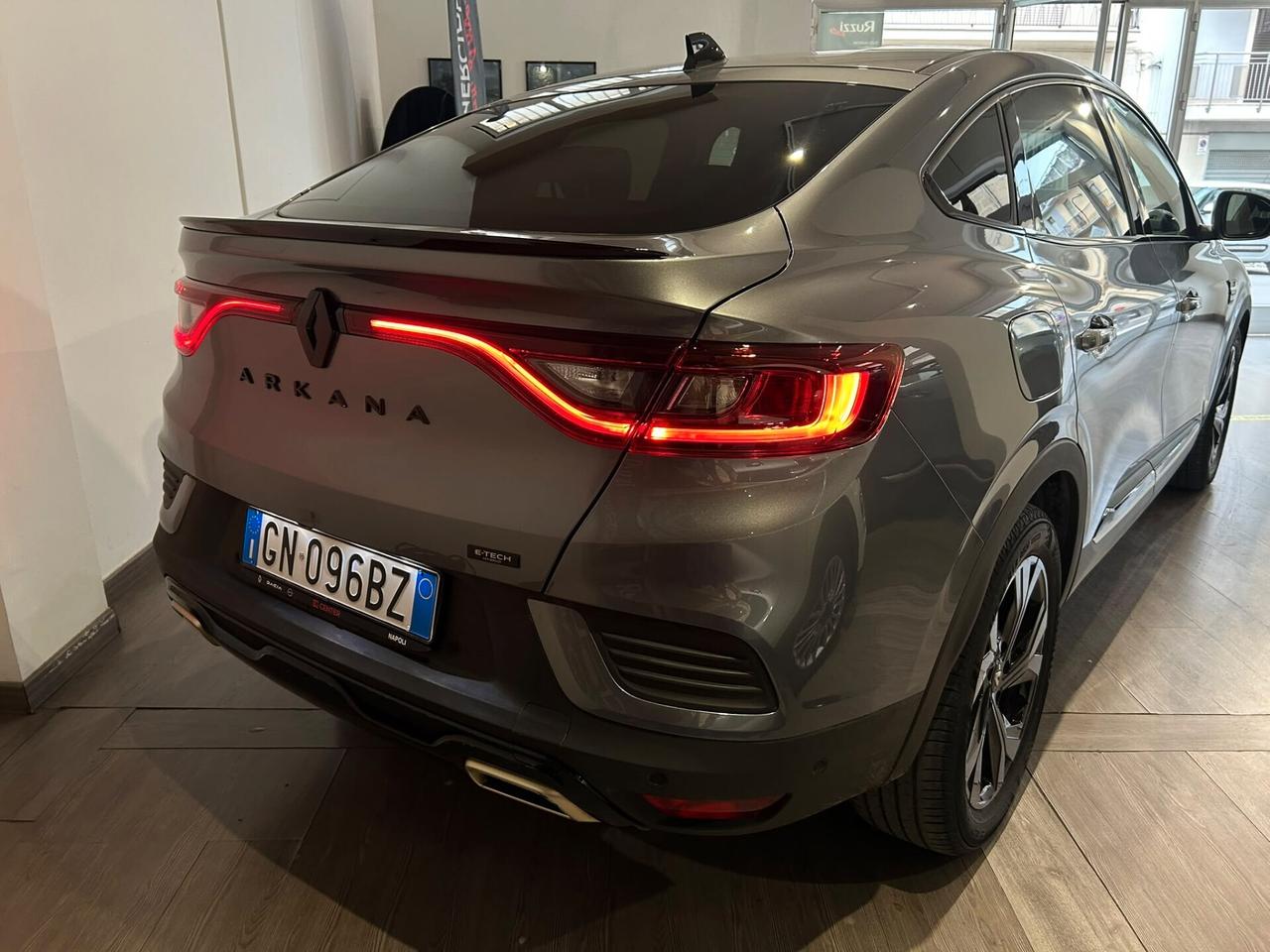 Renault Arkana Full Hybrid E-Tech 145 CV Engineered Fast Track