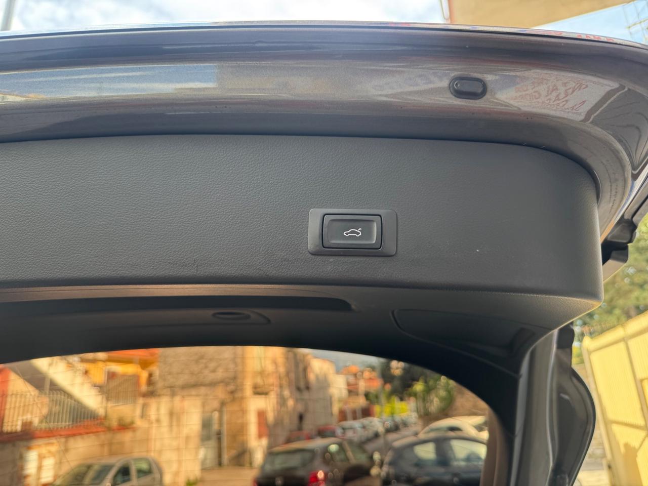 Audi A6 2.0 TDI ultra S tronic Business Plus