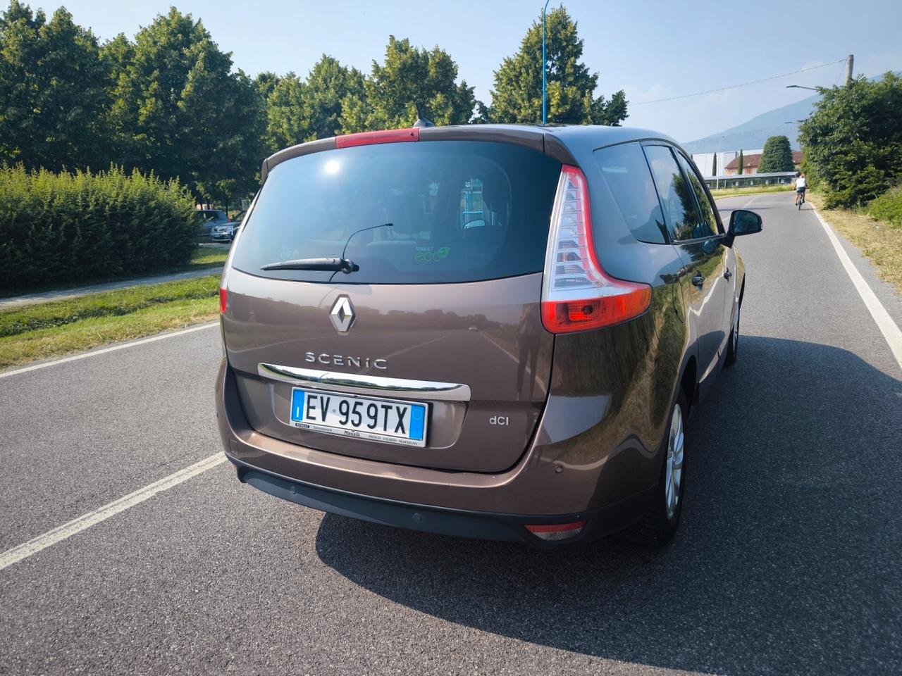 RENAULT SCENIC 1,5 DCI ENERGY - 110CV-7 POSTI-