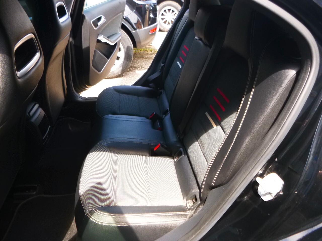 Mercedes-benz A 180 A 180 d Premium
