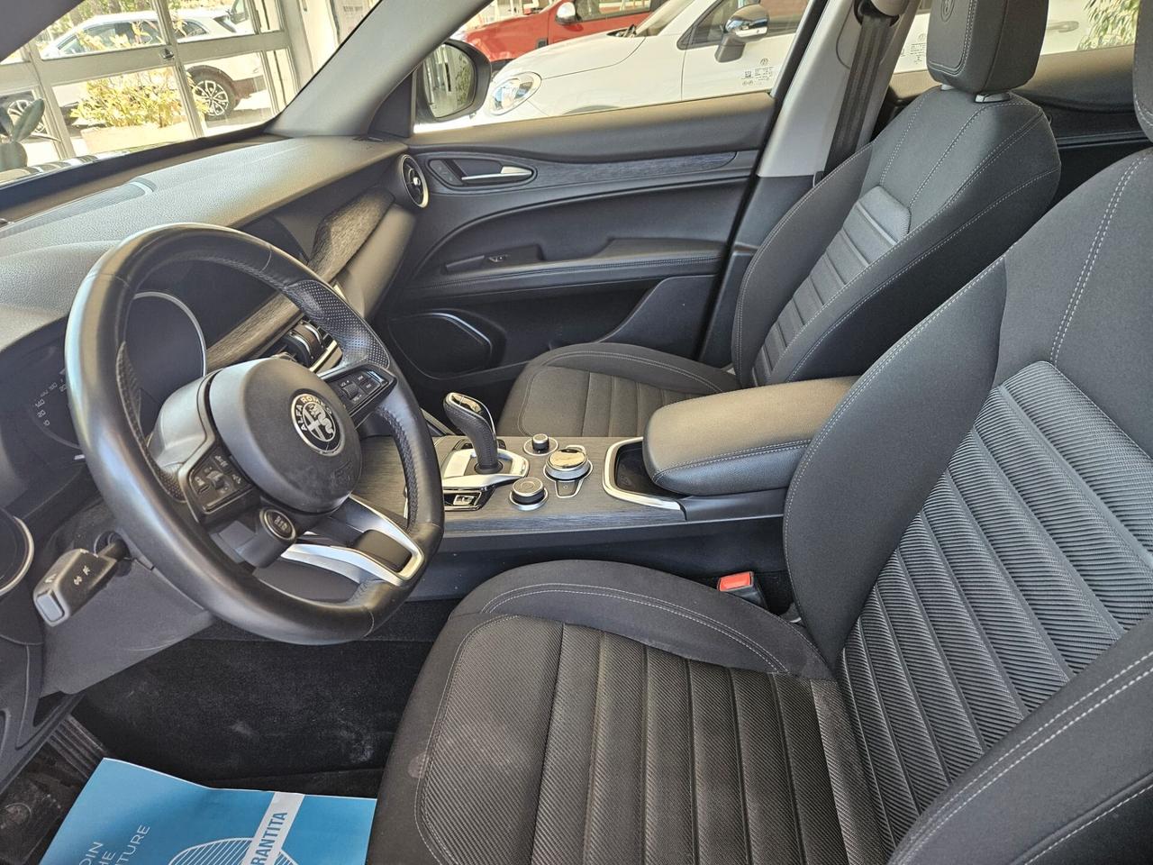 Alfa Romeo Stelvio 2.2 Turbodiesel 160 CV AT8 RWD Business