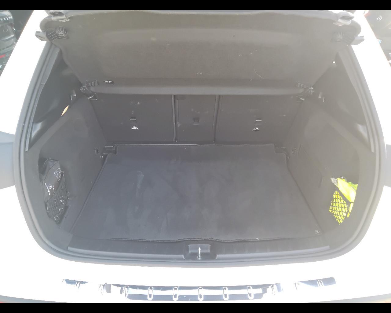 Mercedes-Benz GLA-H247 2020 - GLA 200 d Premium auto
