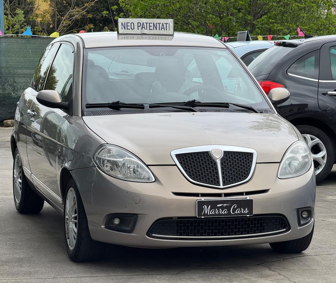 Lancia Ypsilon 1.2- Distribuzione sostituita alla consegna