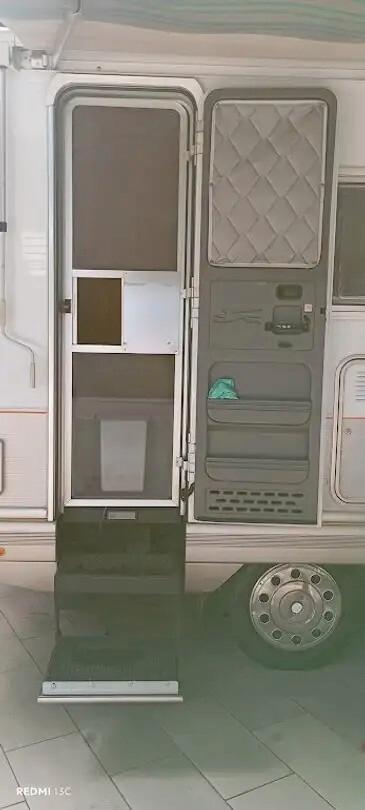 Iveco LAIKA ECO VIP 400 FRECCIA D'ORO GEMMELLATO