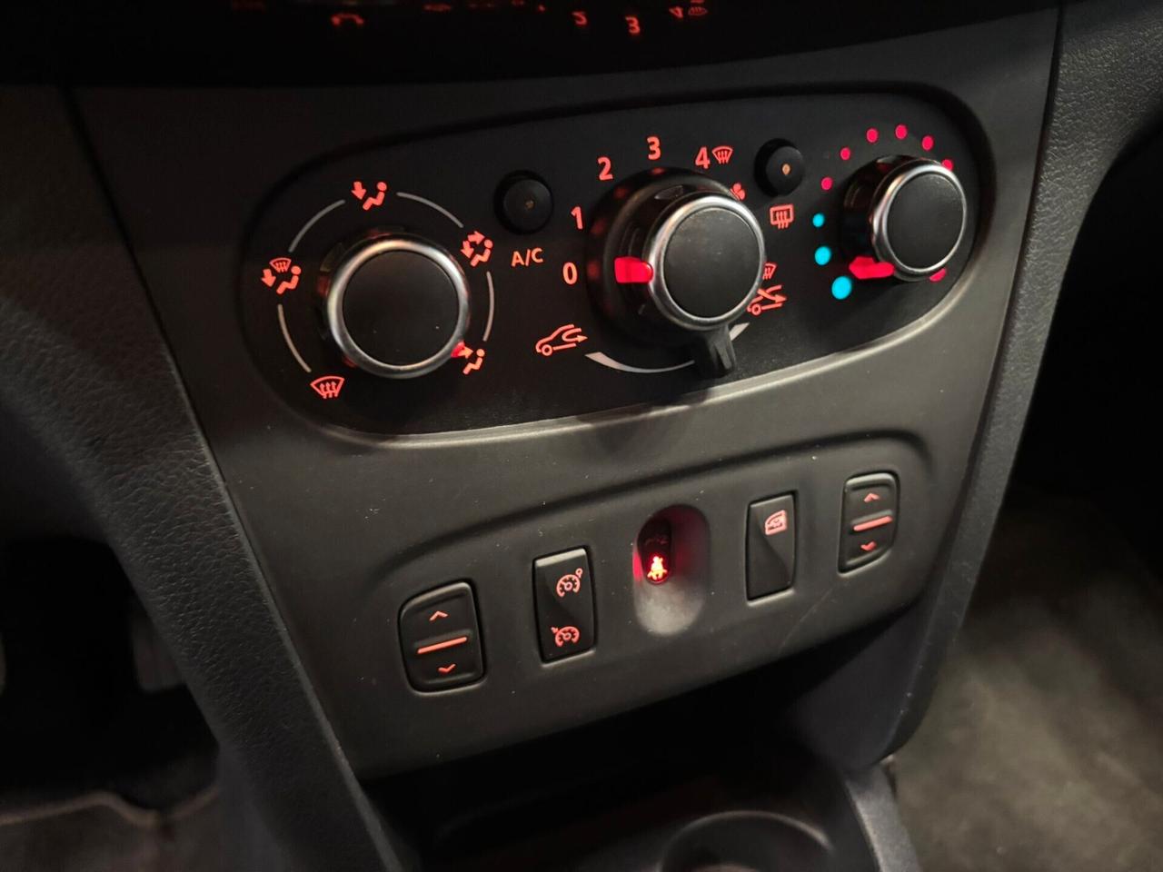 Dacia Sandero Stepway 0.9 TCe 12V TurboGPL 90CV Start&Stop Brave special