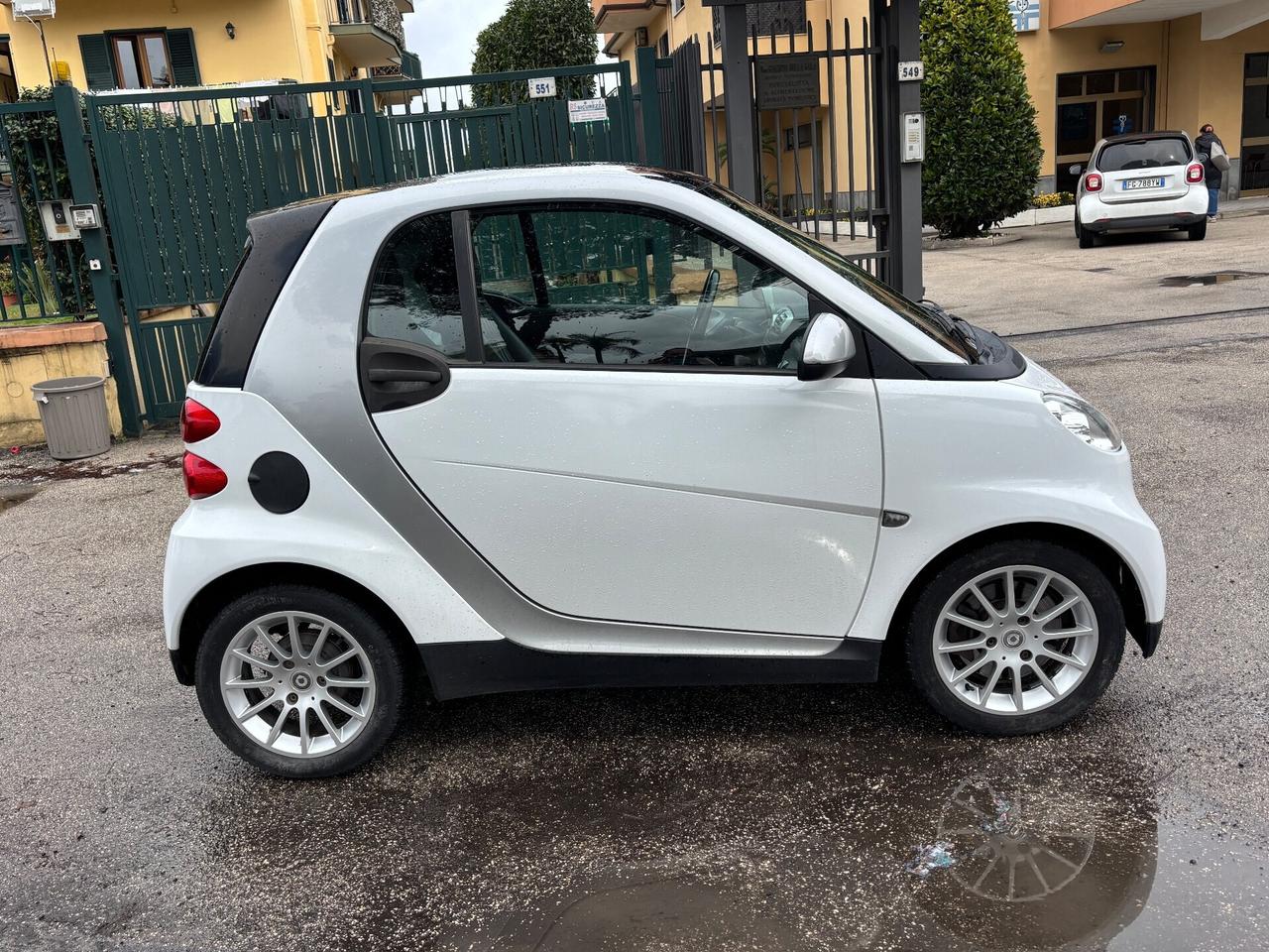 Smart ForTwo 1000 45 kW coupé pure