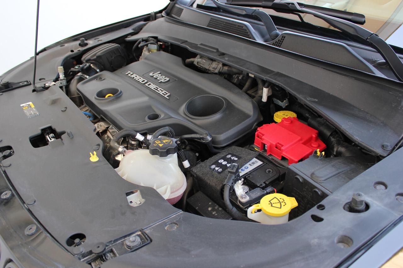 Jeep Compass 1.6 Sport Da € 269 al mese