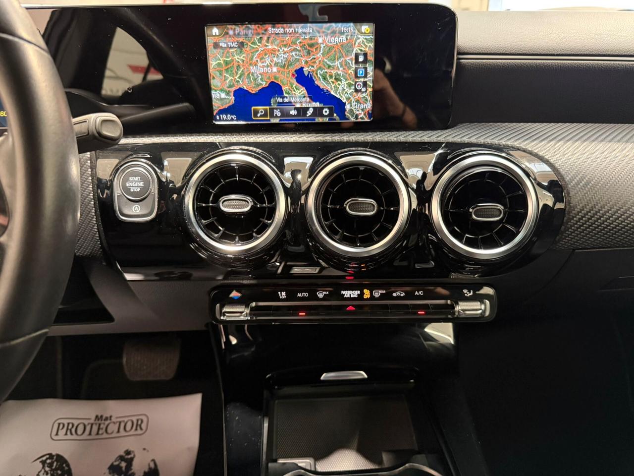 Mercedes-benz A 200 Business Auto