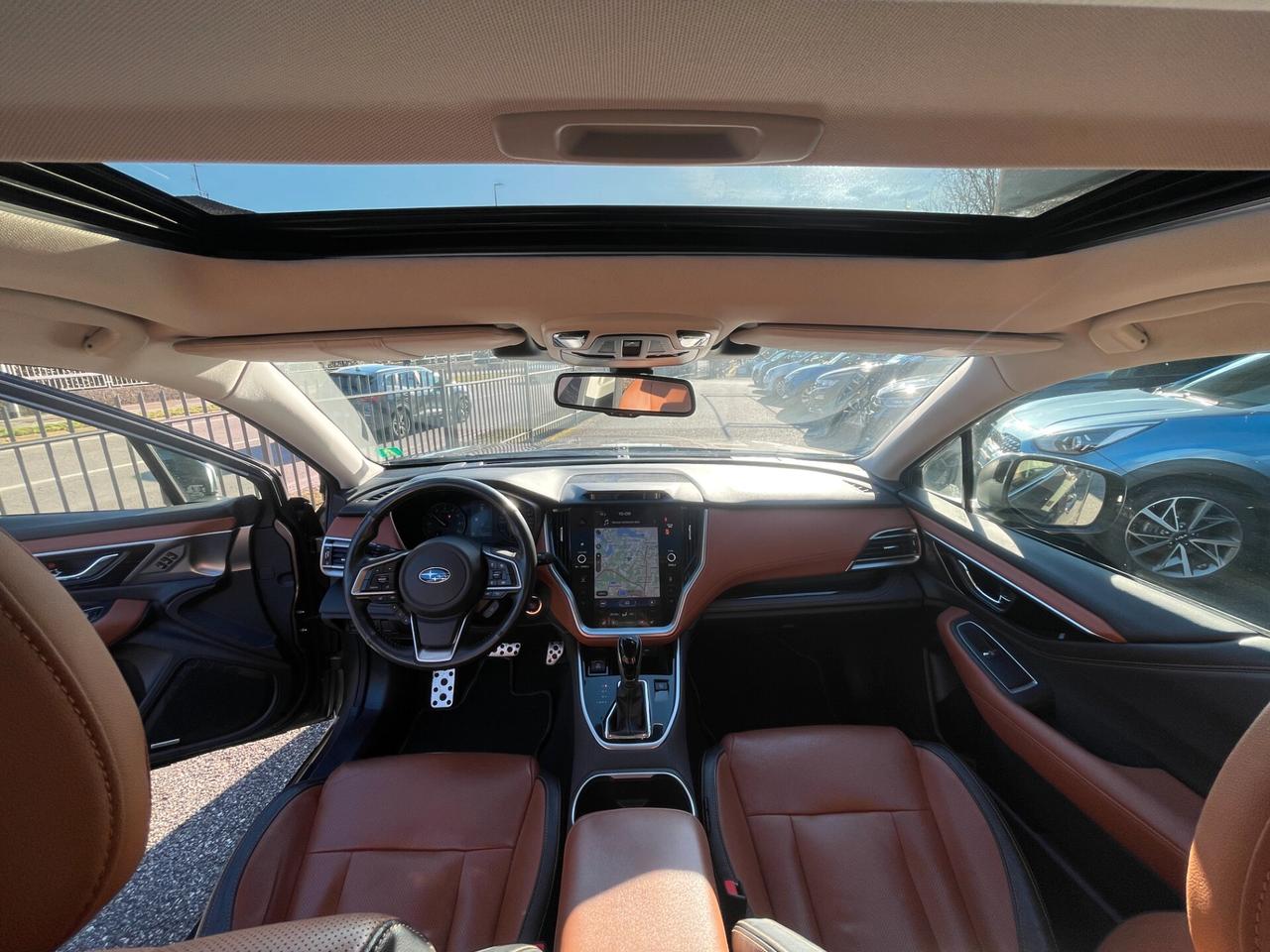 Subaru OUTBACK 2.5i Lineartronic Premium
