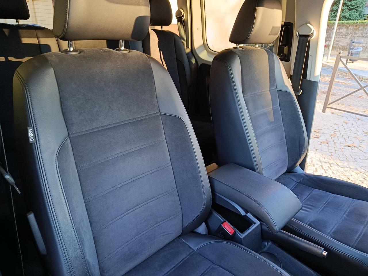 Volkswagen Caddy Highline 2.0 TDI BlueMotion #8038