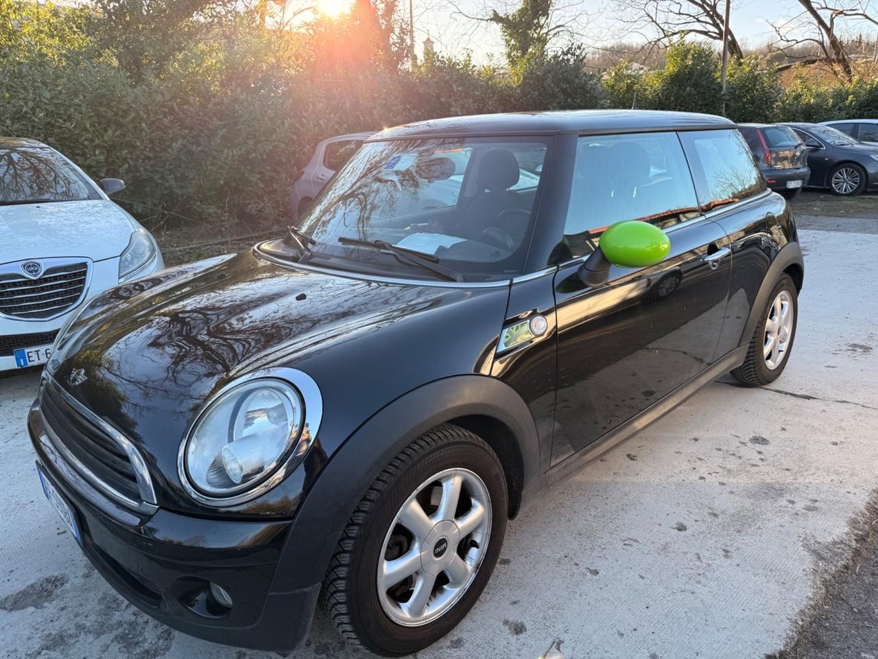 Mini 1.6 16V One (55kW)