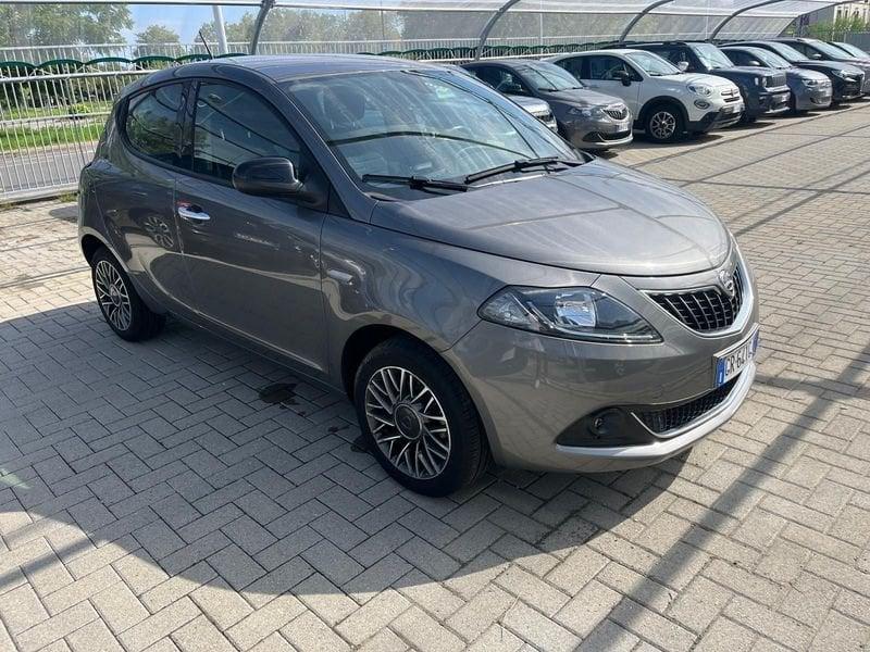 Lancia Ypsilon Ypsilon 1.0 FireFly 5 porte S&S Hybrid Gold Plus