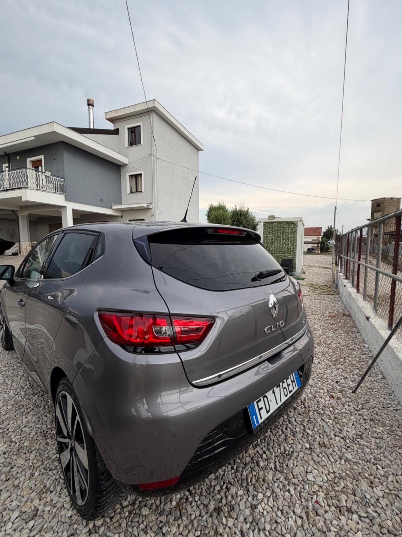 Renault Clio dCi 8V 90CV EDC Start&Stop 5 porte Energy GT Line