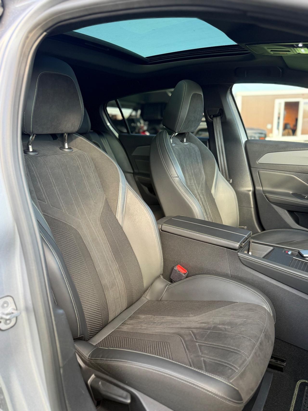 Peugeot 308 BlueHDi 130cv GT