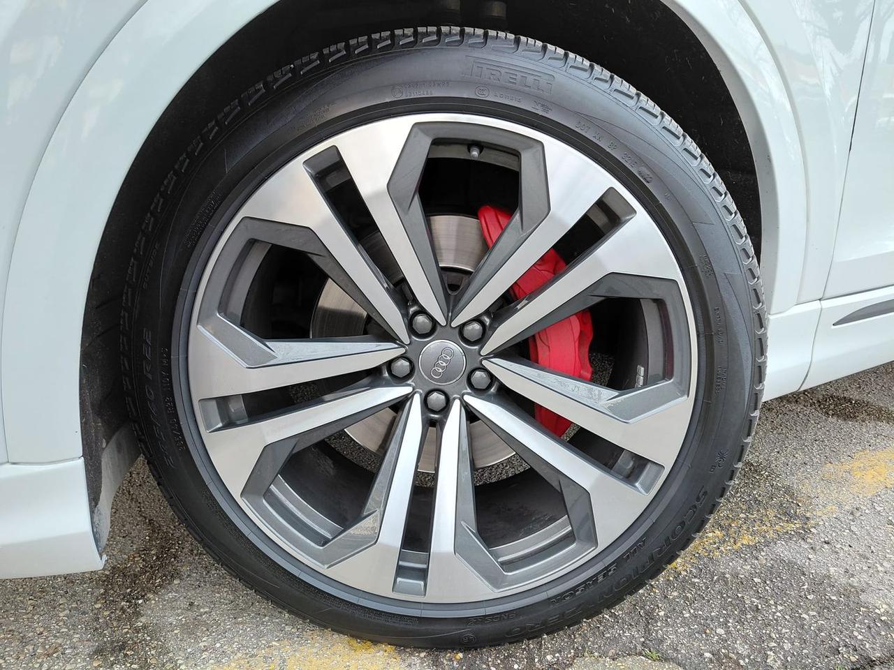 Audi Q8 Sport 3.0 50 TDI MHEV #8399