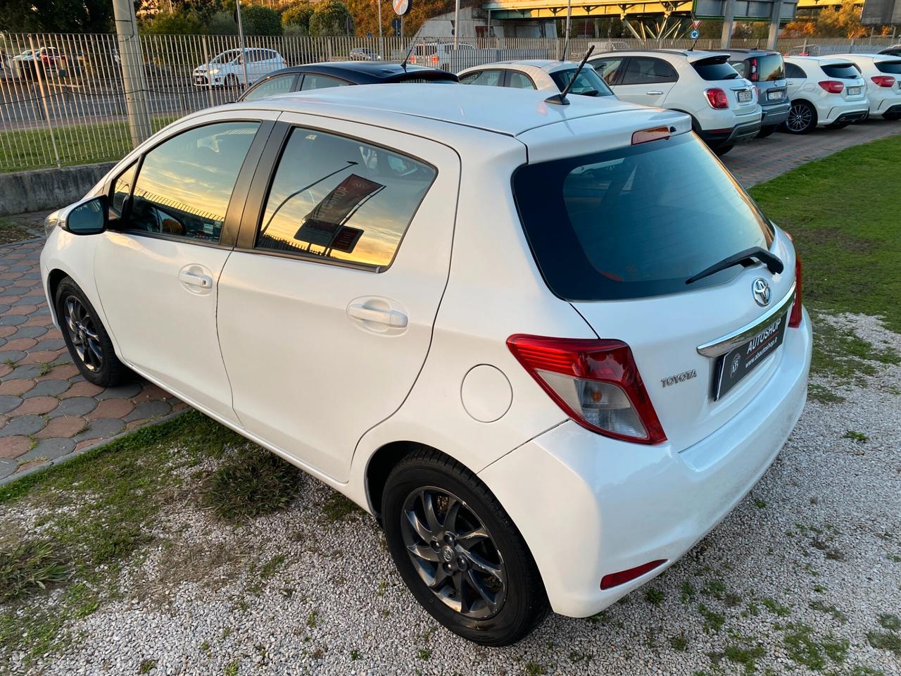 TOYOTA - Yaris - 1.0 5 porte Active GPL - NEOPATENTATI - FINANZIABILE