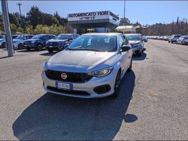 FIAT TIPO 5 PORTE Tipo Station Wagon My20 1,3 Mjt 95cv Street Sw Euro 6d-Temp