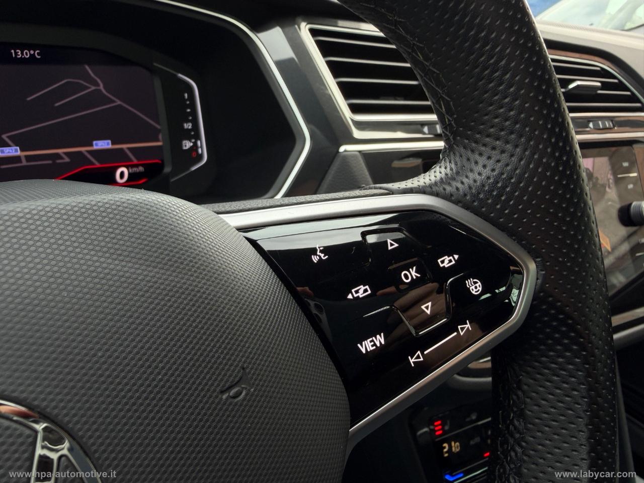 VOLKSWAGEN Tiguan 2.0TDI R-LINE FULL LED NAVI AID ACTIVE INFO DISPLAY PELLE RETROCAMERA