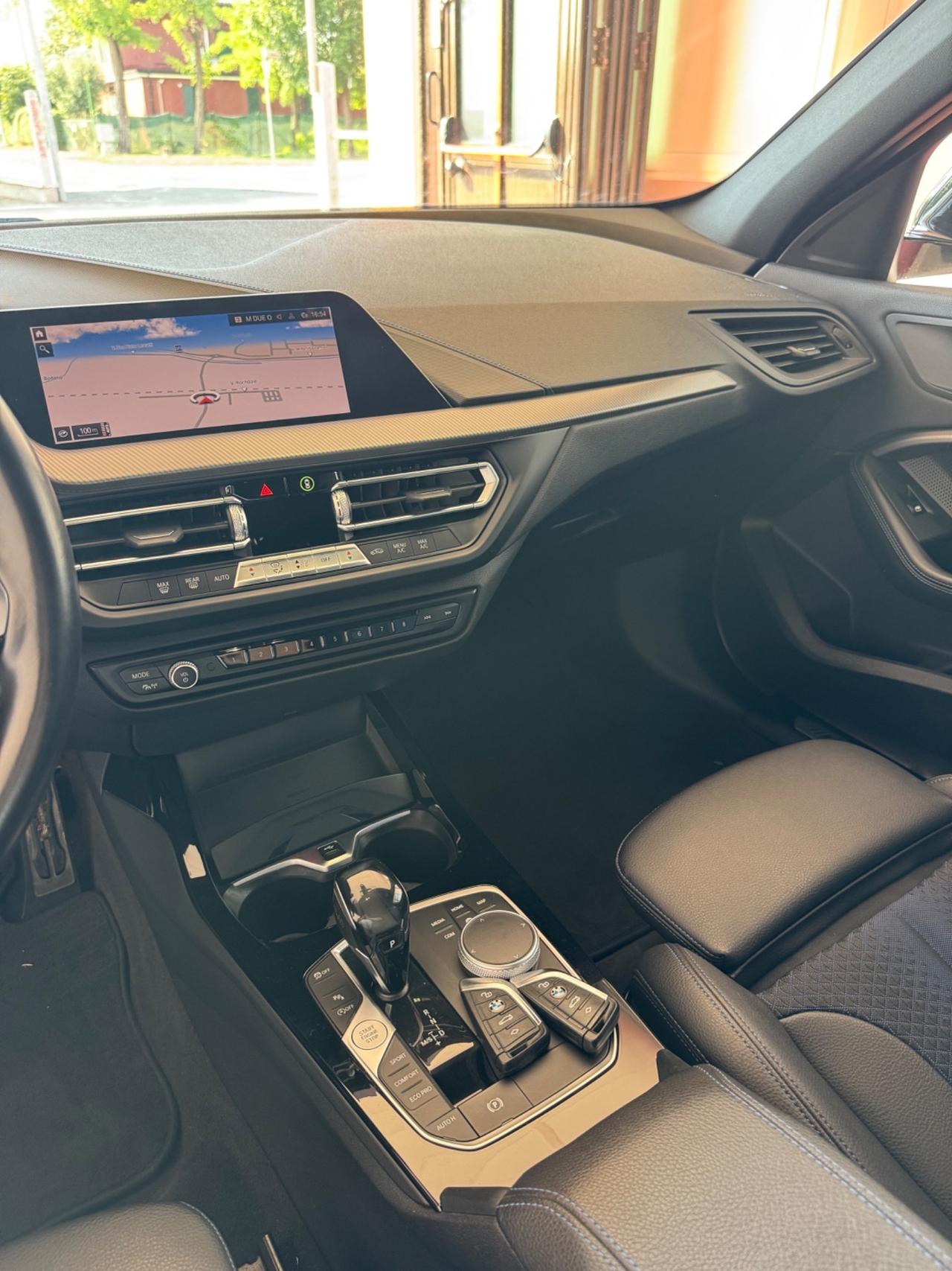 Bmw 116d 5p. Msport