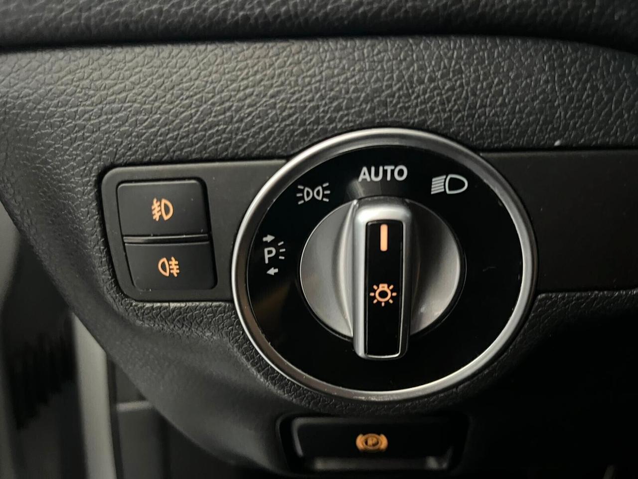 Mercedes-benz GLA 200 d Automatic Enduro Activity