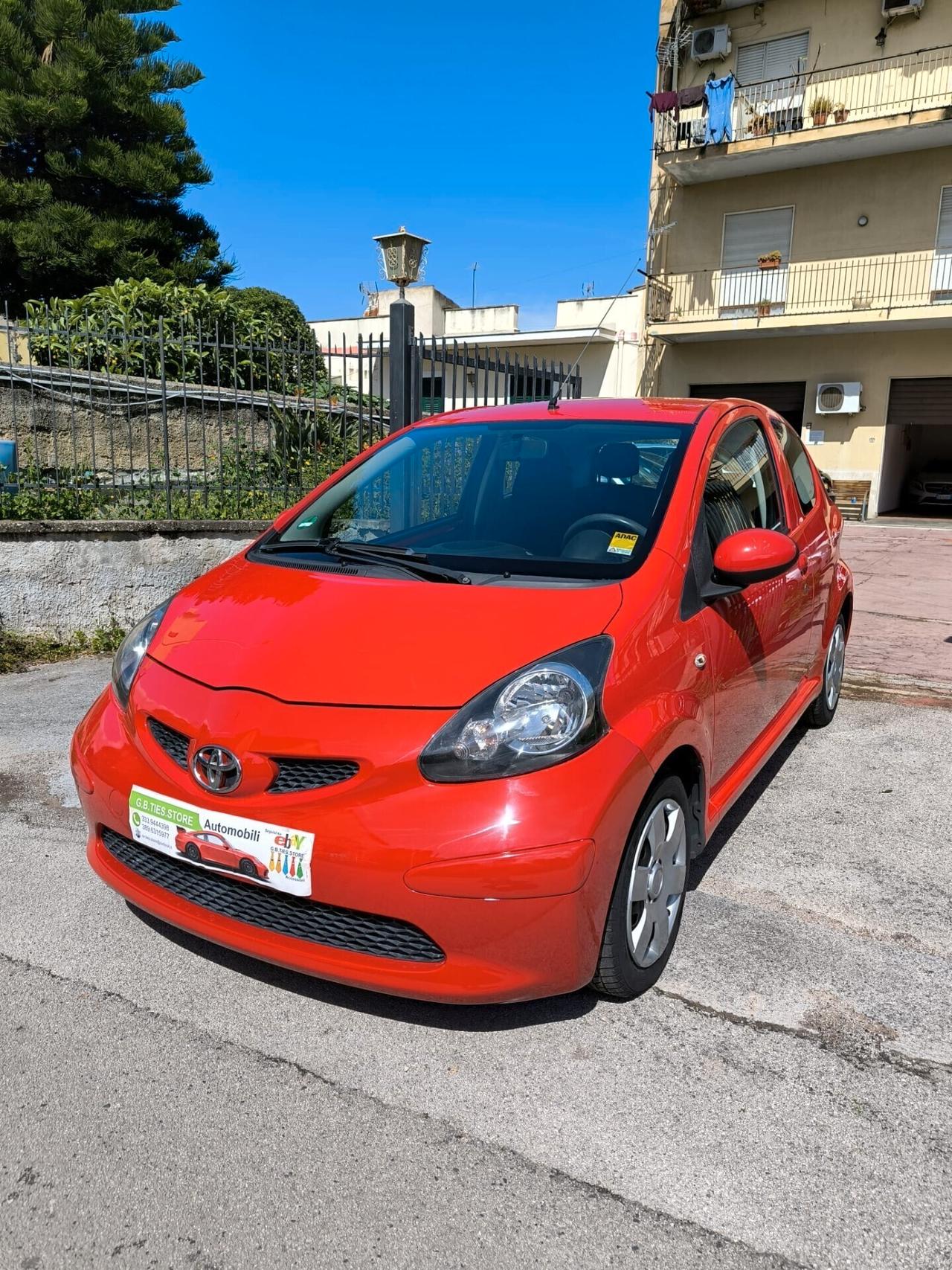 Toyota Aygo 1.0 12V VVT-i 3 porte Sol 2009