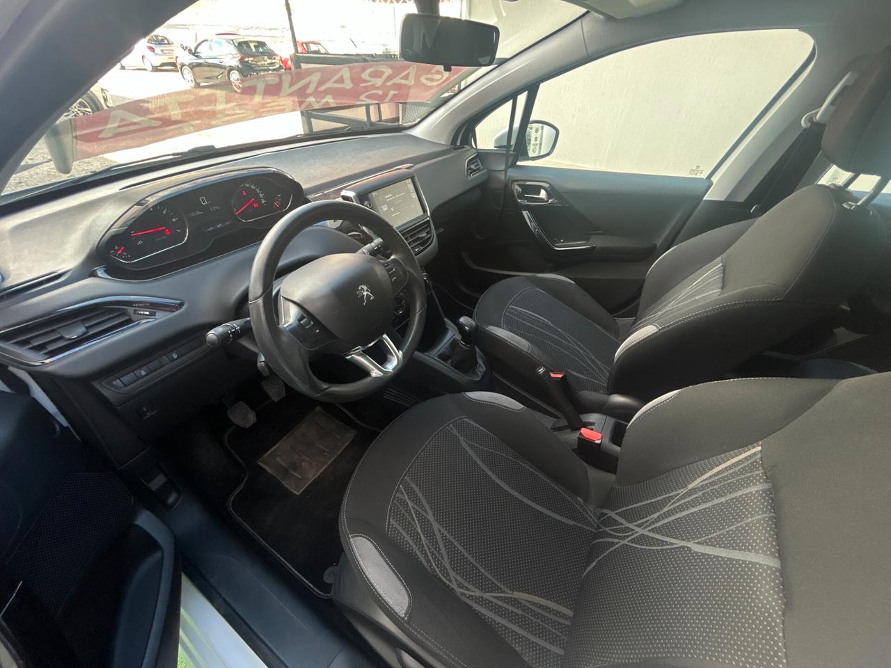 Peugeot 208 2017 1.2 82CV Allure KM CERTIFICATI LEGGI TUTTO!