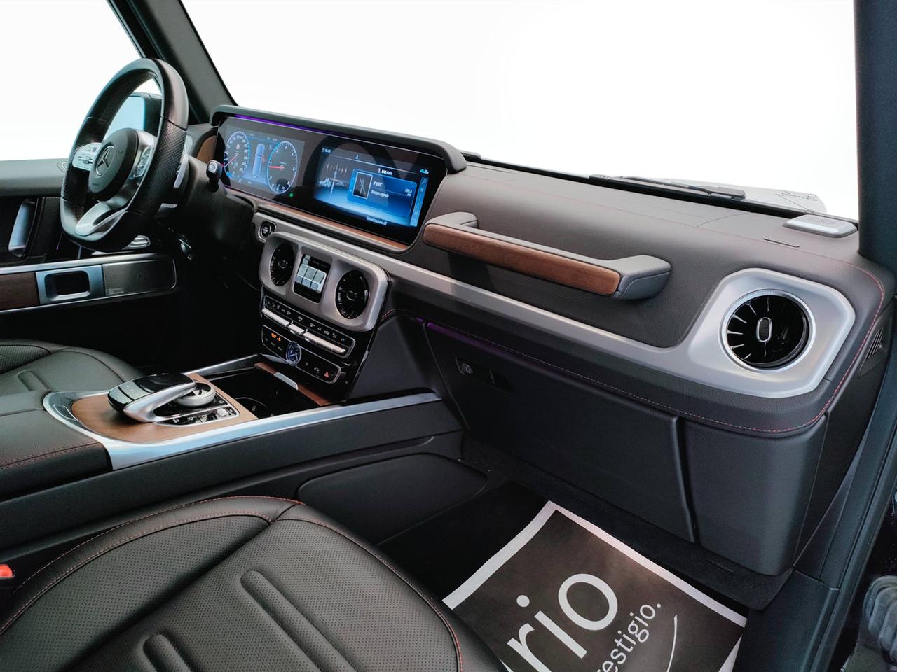 Mercedes-Benz Classe G - W463 2018 - G 400 d Premium Plus 330cv auto