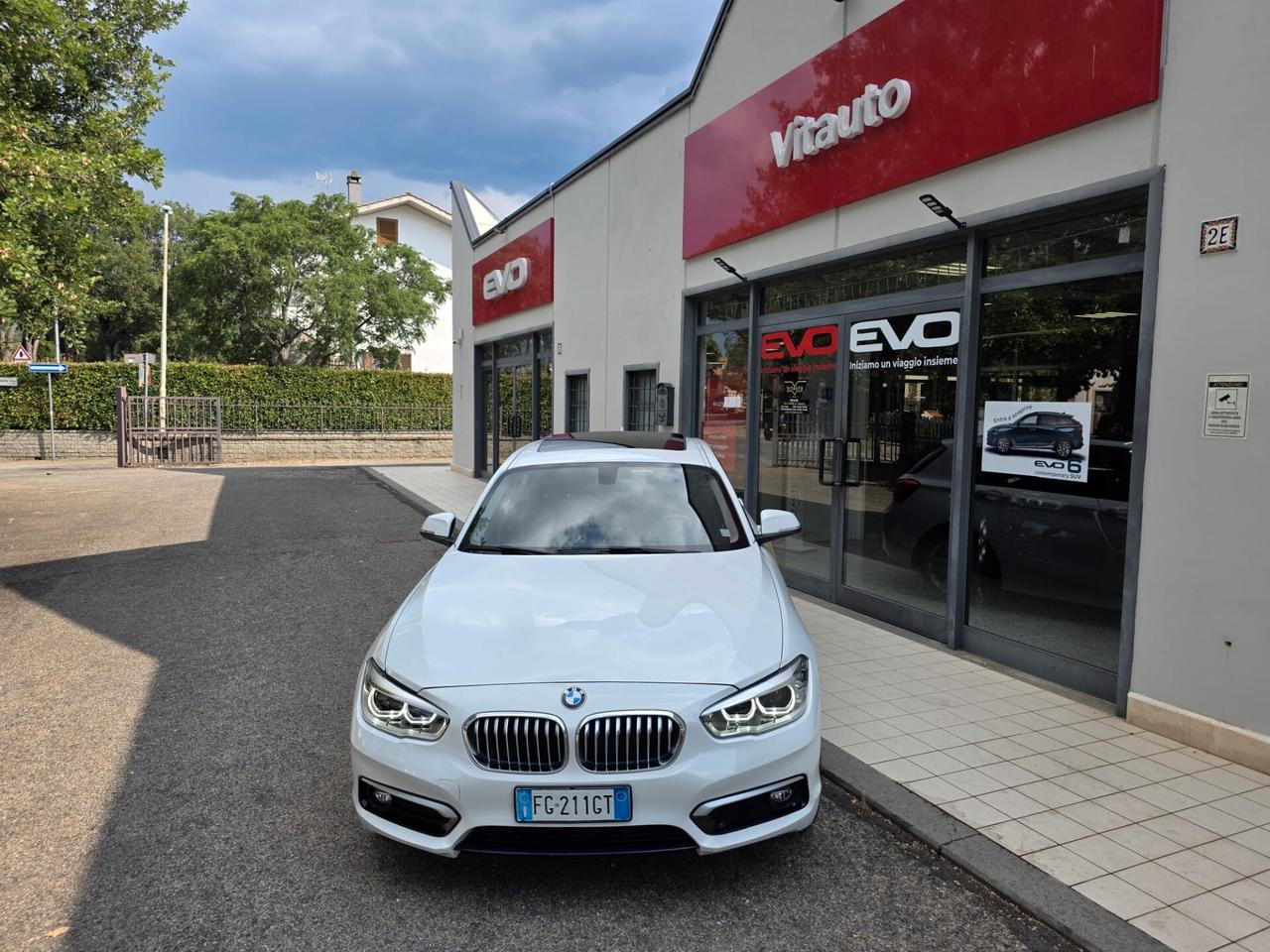 Bmw 116 116d 3p. Efficient Dynamics Urban