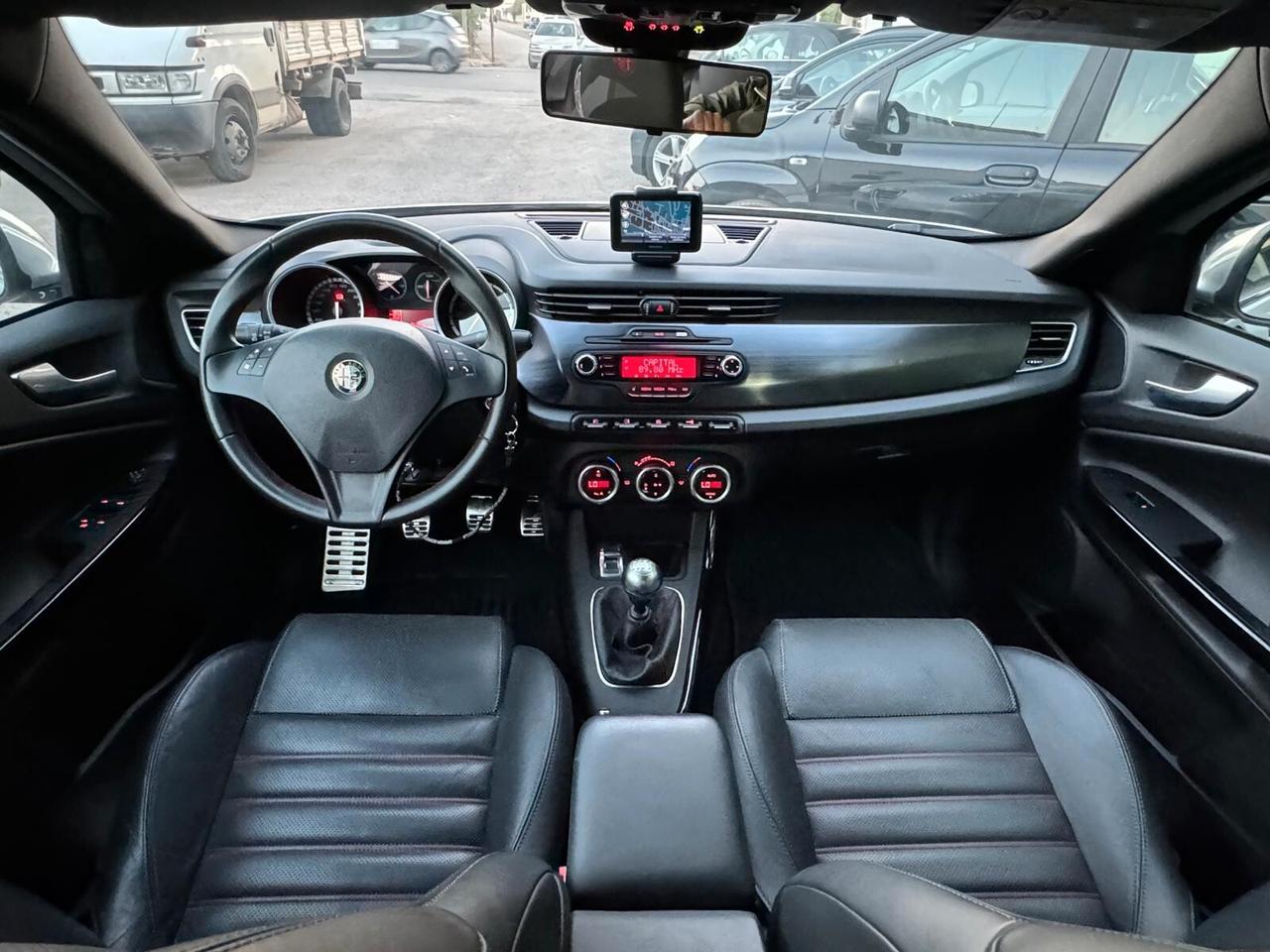 Alfa Romeo Giulietta 1.6 JTDm-2 105 CV Exclusive