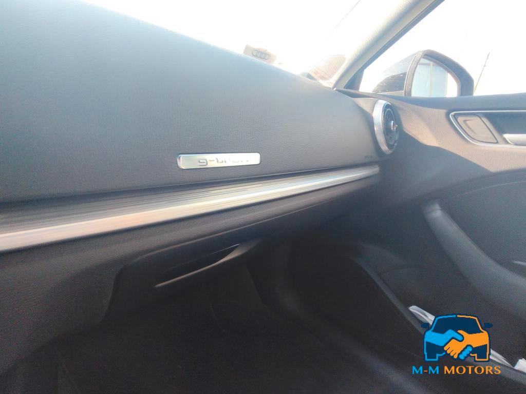 Audi A3 Sportback 1.4 tfsi g-tron Business 110cv