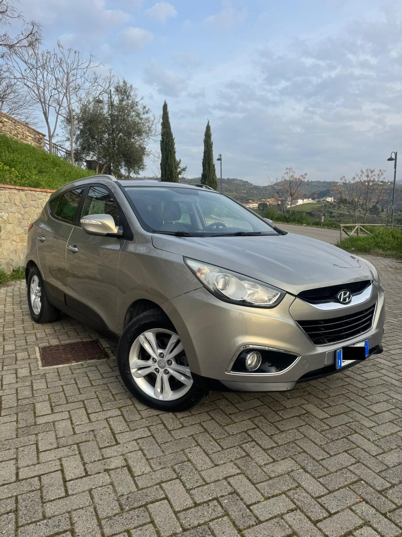 Hyundai iX35 1.7 CRDi 2WD 2011