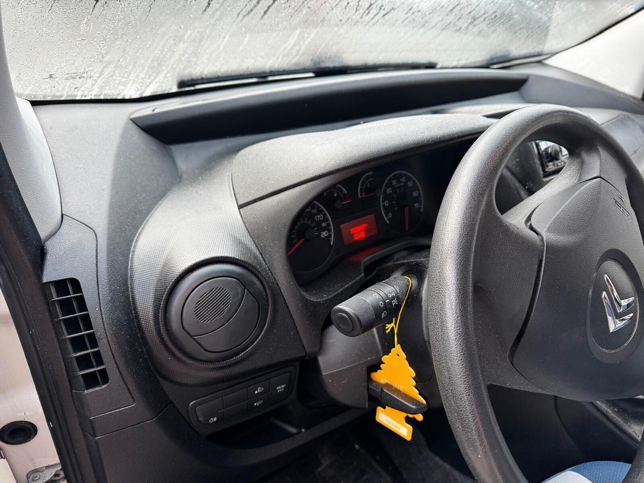 Citroen Nemo Multispace 1.4 Seduction 5 POSTI