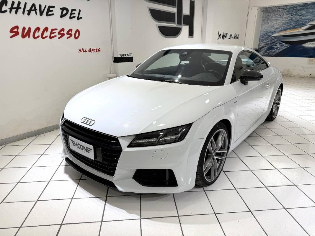 Audi TT Coupé 2.0 tfsi S line