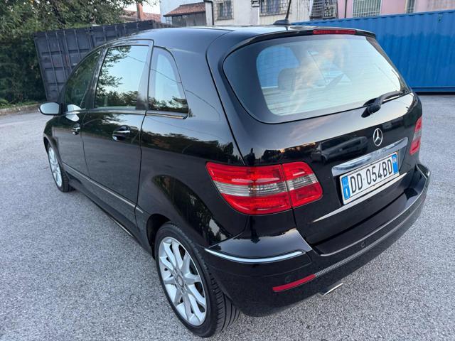 MERCEDES-BENZ B 180 CDI Sport