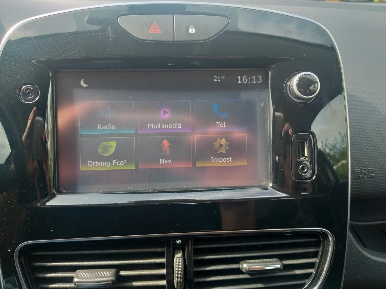 Renault Clio dCi 8V 75 CV Start&Stop 5 porte moschino Duel