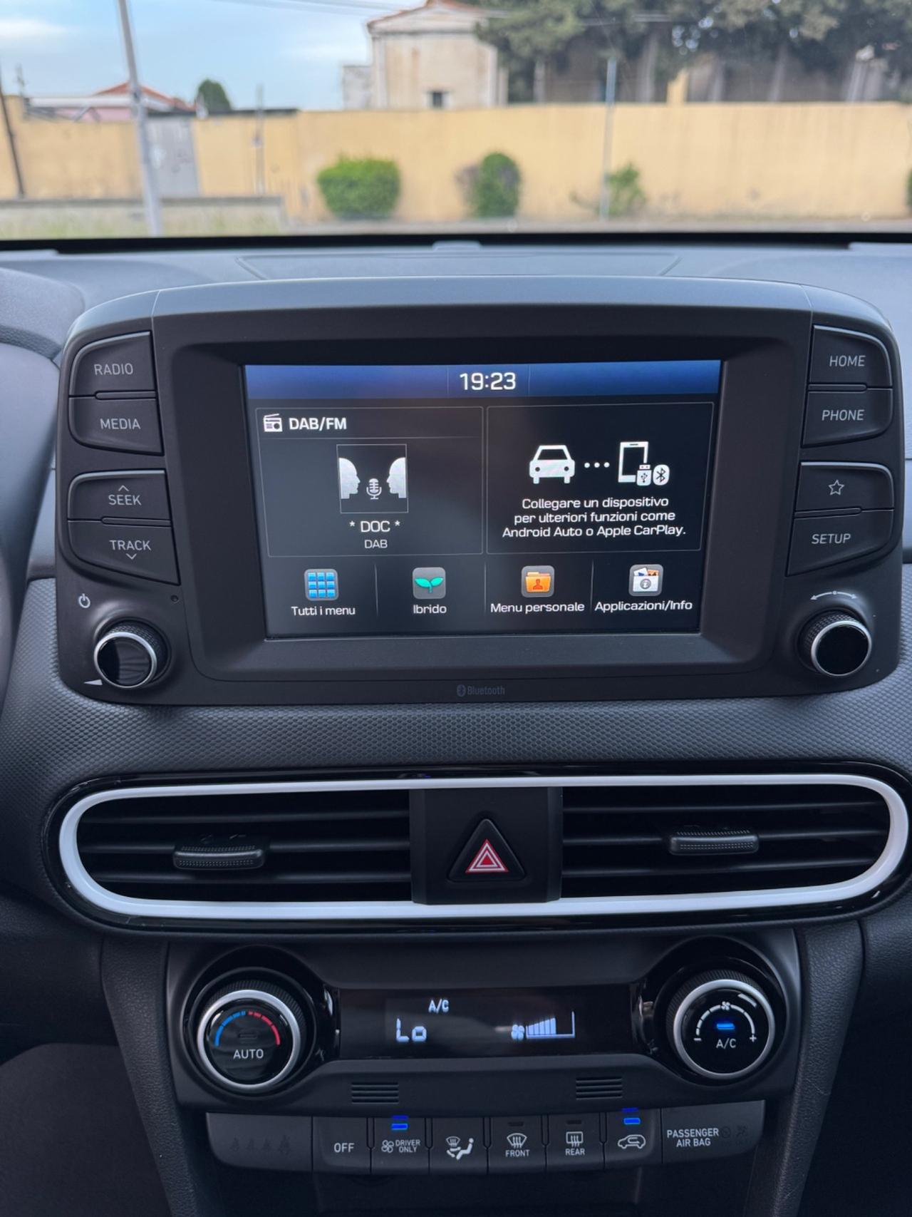 Hyundai Kona 1.6 Hybrid SOLO 63.000 CHILOMETRI