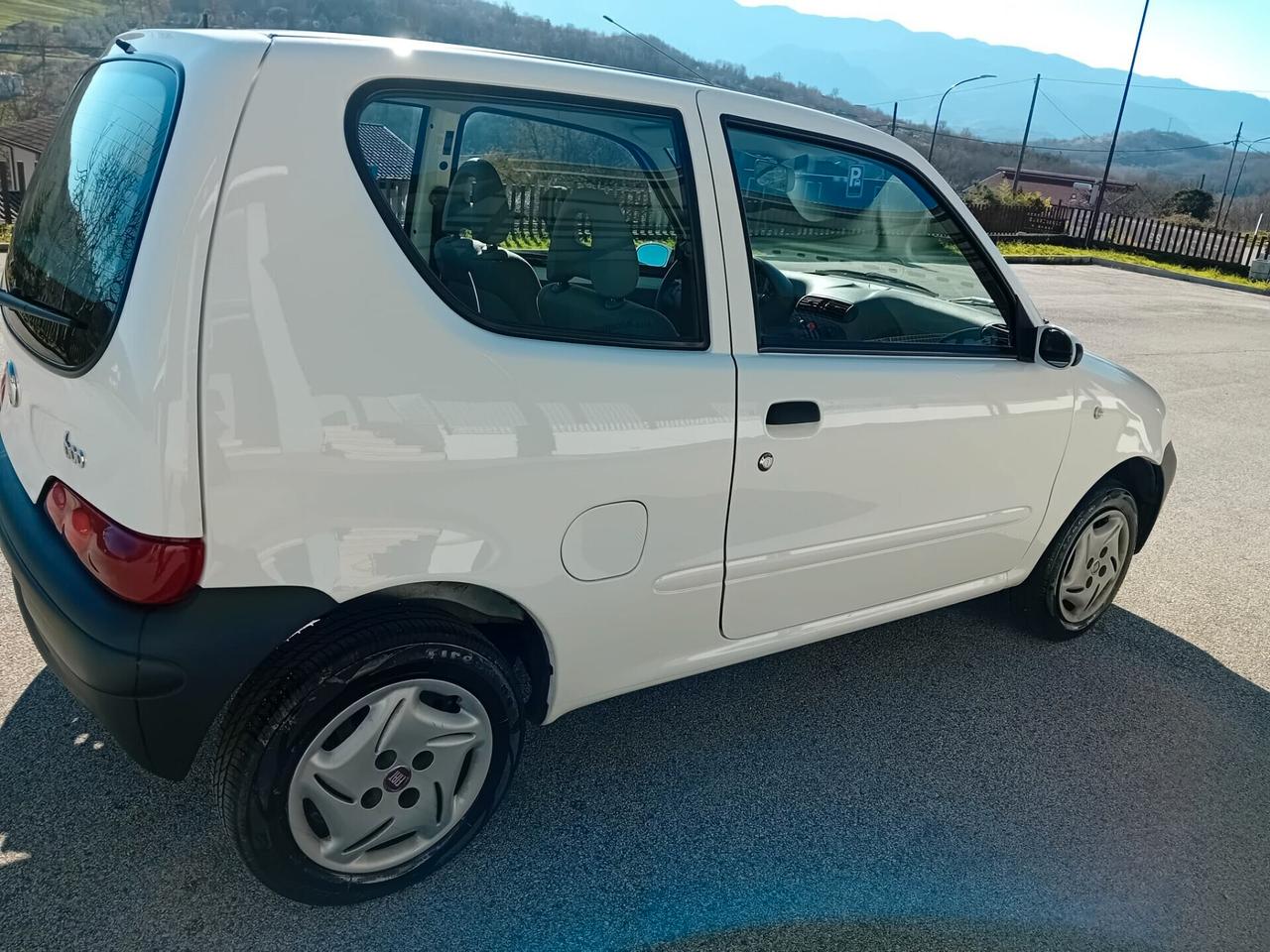 Fiat 600 FIAT 600 1.1 40KW