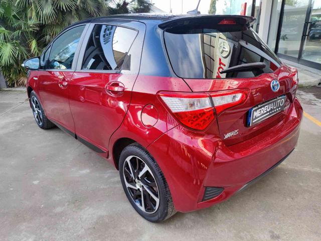 TOYOTA Yaris 1.5 Hybrid 5 porte Trend "Red Edition"