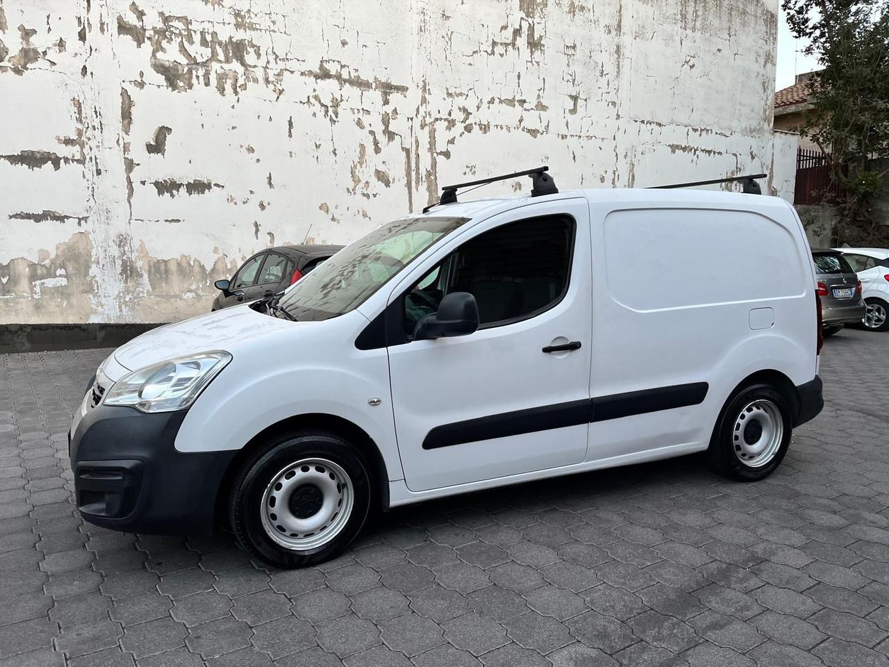 Peugeot Partner Tepee BlueHDi 100 Active