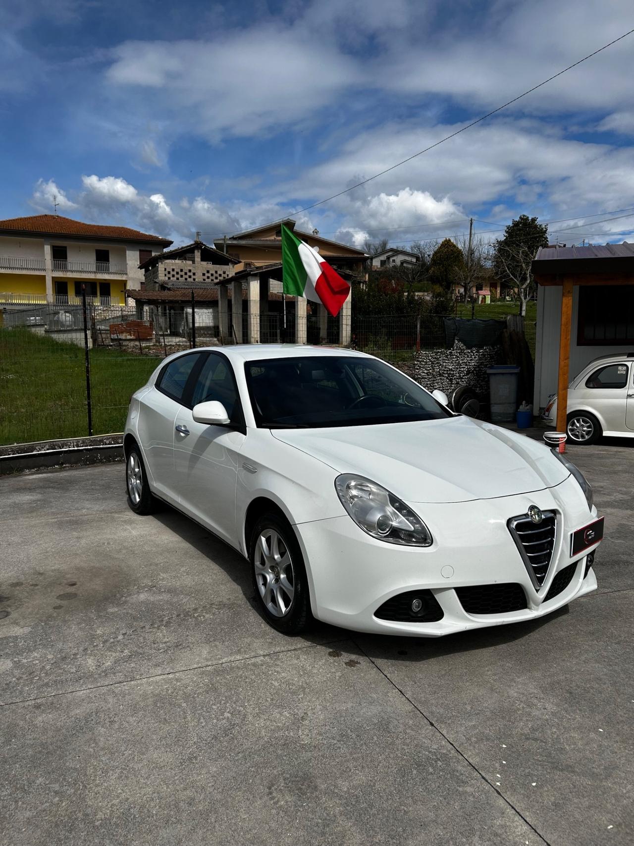 Alfa Romeo Giulietta 2.0 JTDm-2 140 CV Distinctive