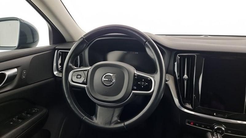 Volvo V60 Cross Country Cross Country D4 AWD Geartronic Business Plus