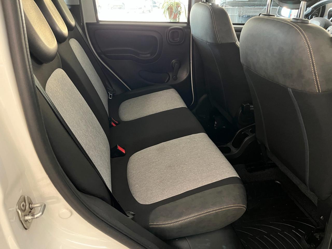 Fiat Panda 0.9 TwinAir Turbo 4x4 Cross-NEOPATENTATI-