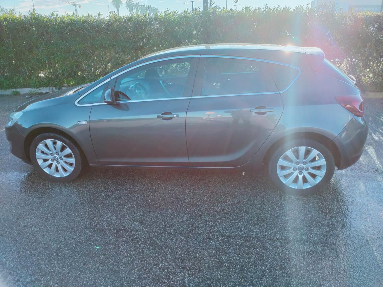 Opel Astra 1.7 CDTI 130CV S&S 5 porte Cosmo