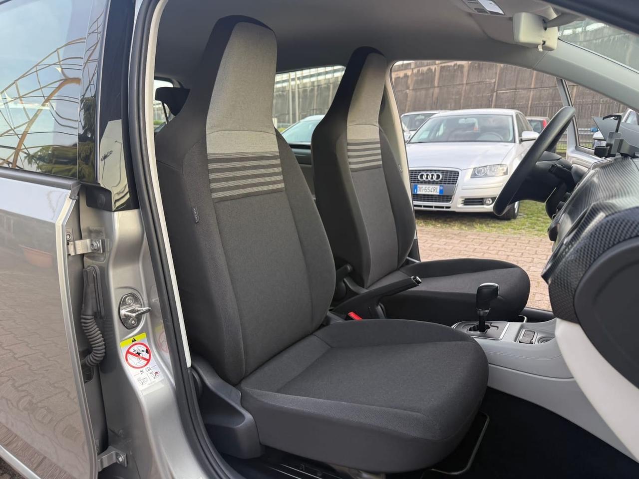 Volkswagen up! 1.0 75 CV AUTOMATICA TELECAMERA SENSORI PDC OK NEOPATENTATI