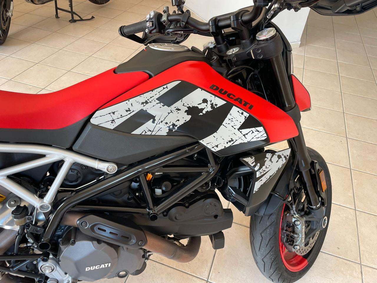 Ducati Hypermotard 950 RVE