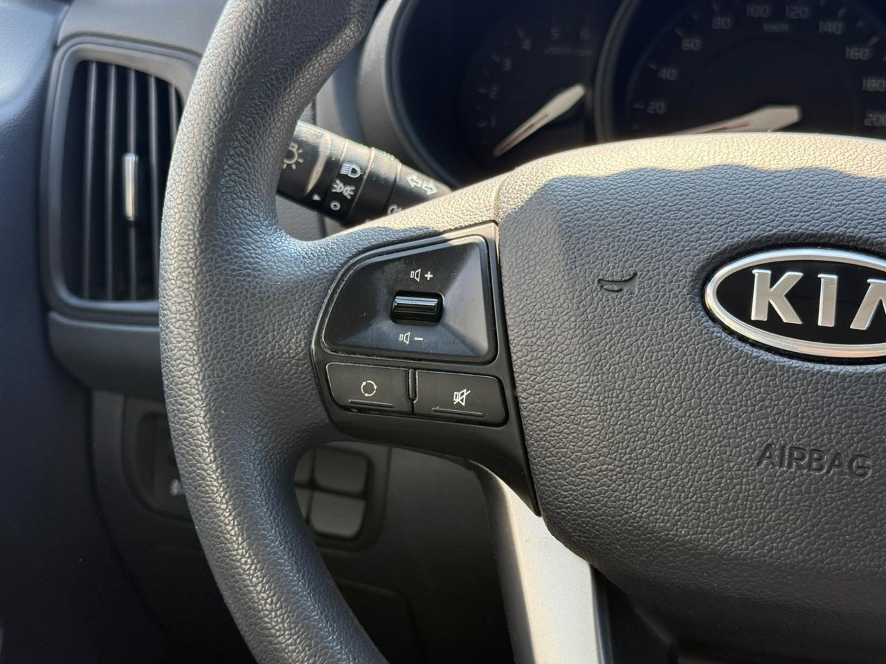 Kia Rio 1.4 CRDi WGT 5p. EX