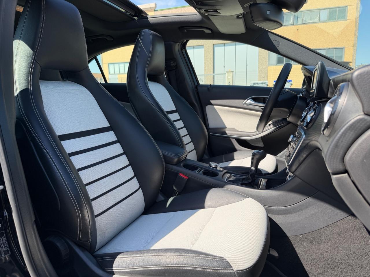 Mercedes-benz A 180 CDI Premium 12M GARANZIA